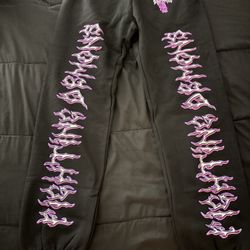 VLONE x Juice WRLD “Fighting Demons” Sweatpants – Size Small – $199.99  (Rare Collab)