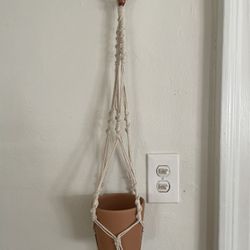 Macrame Plant Holder With 4inch Pot