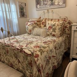 Reduced-Rare Antique Victorian Iron Bed