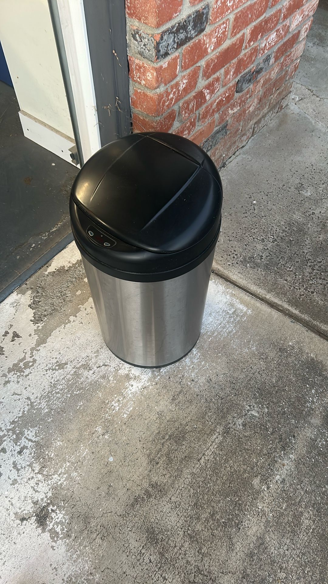 motion sensor trash can