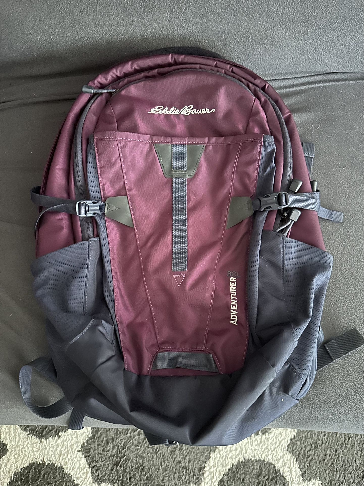 Eddie Bauer Adventurer 30L Women’s Backpack