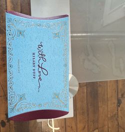 With Love by Hillary Duff Rare 2006  A Gift For You Bracelet