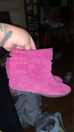 Little girls boots 10c