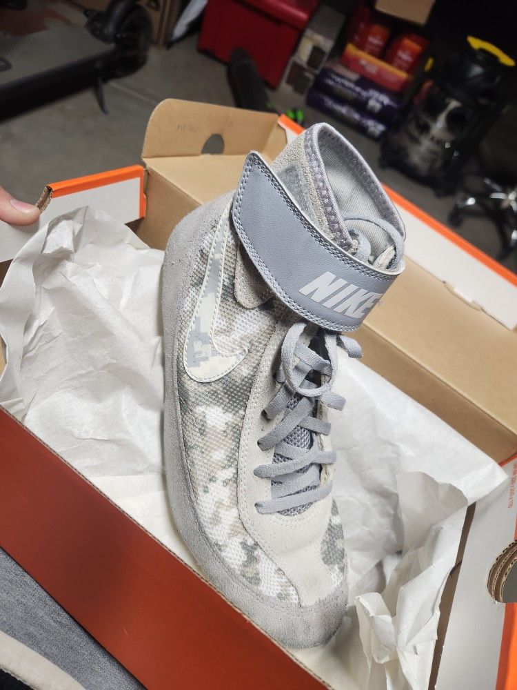 Wrestling Shoes 