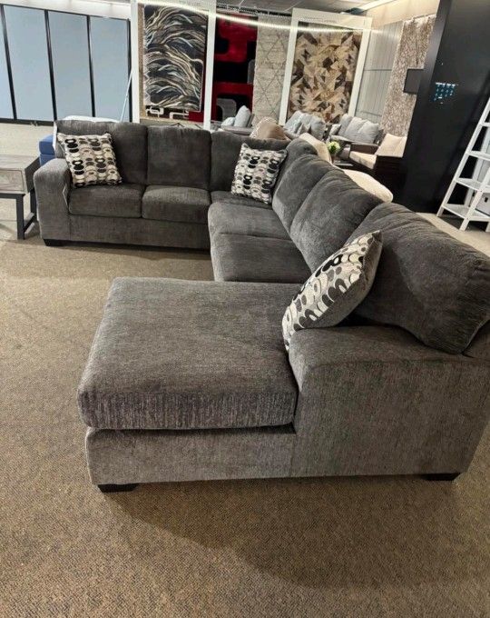 AP- Ballinasloe 3 Piece Sectional Couch With Chaise/ Delivery - Financing
