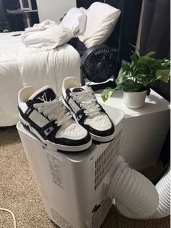 Louis Vuitton.