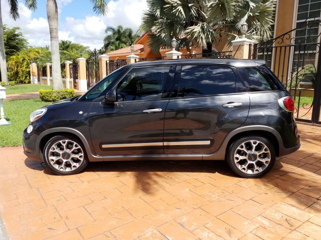 2014 Fiat 500l