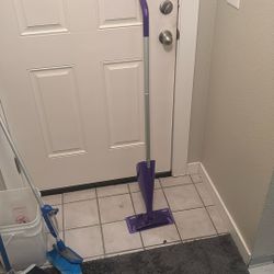 swiffer jet Mop