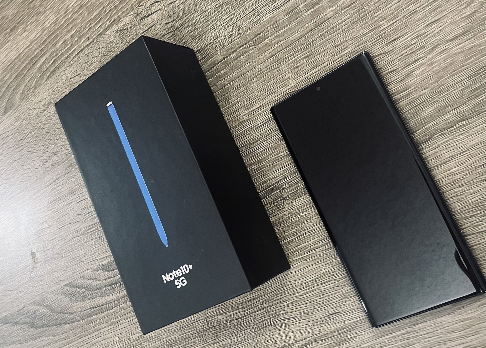 Note 10+ Samsung 256GB NEW /Unlocked Desbloqueado