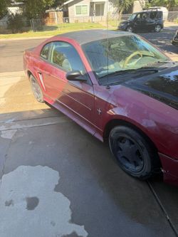 2003 Ford Mustang