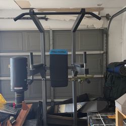 Entire Home Gym Setup - Bench, 275lbs Weights 