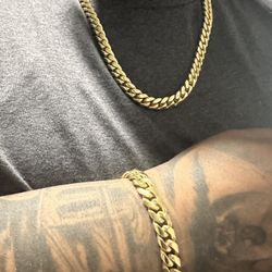 14k Cuban Link Necklace & Bracelet 