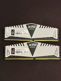 ADATA XPG 32gb RAM 3000mhz