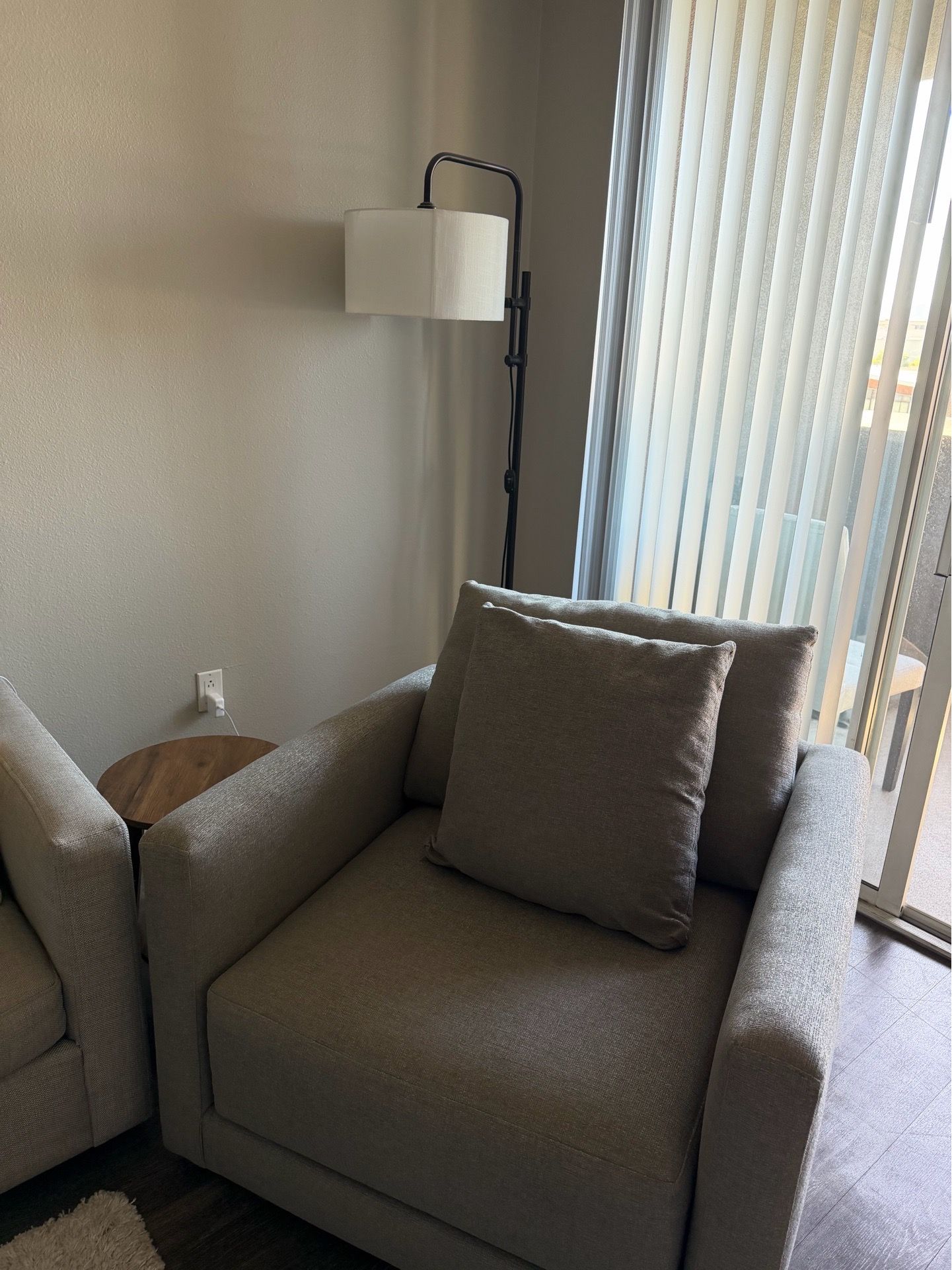 Lounge Swivel Chair (Crate&Barrel) with Throw pillow