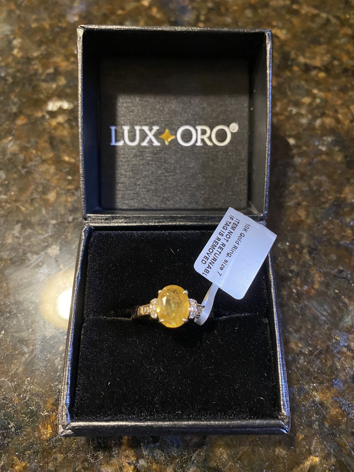 Genuine NEW 10K Gold Yellow Sapphire & Diamond Ring - sz 7