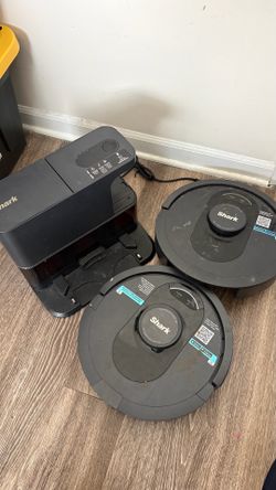 Shark Robot Vacuum (As is)