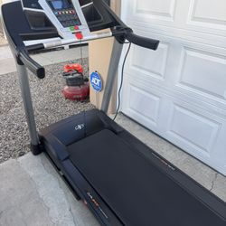 Treadmill 