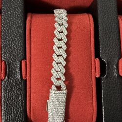 Cuban Link Bracelet 