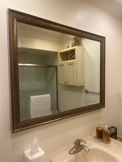 2 Mirrors