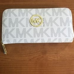 *Michael Kors* White Leather Wallet