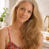 leslie j