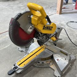 DEWALT 12” Miter Saw