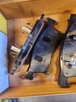 Front Brake Pads/rotors Subaru Ascent 2021
