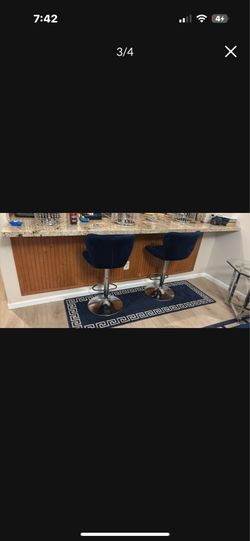 Barstow chairs