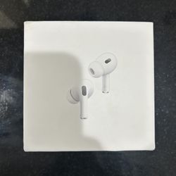 AirPods Pro 2nd Generation MagSafe Charging Case