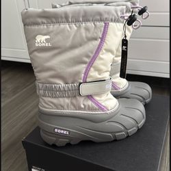 Sorel Winter Boots Size 3Y - New 