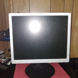 Desk Top Monitor