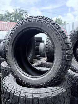 Kenda Klever R/T LT285/55R20 tires
