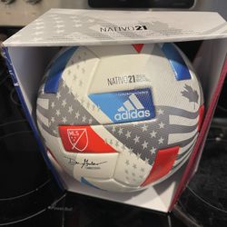 Adidas MLS Pro OFFICIAL MATCH BALL NATIVO 21 Brand New 