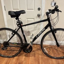 Trek Road Bike FX Series  7.2 Shimano Gears