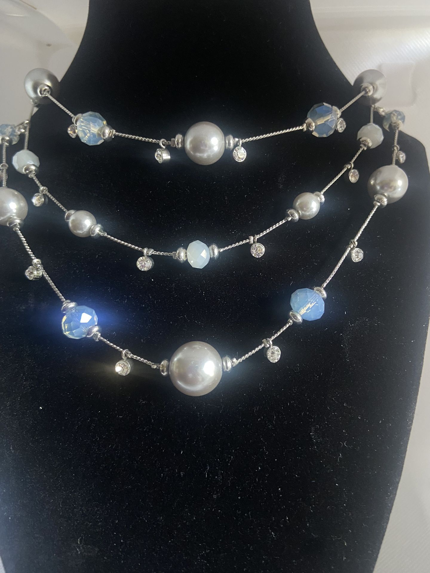 Vintage Tiered Iridescent Station Bead Three Layered Satellite Statement Silver Tone Chocker Necklace