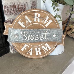 Farm Sweet Farm Sign