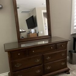 Ethan Allen Dresser & Mirror