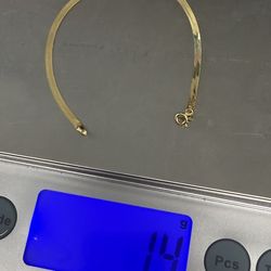 14k bracelet $200