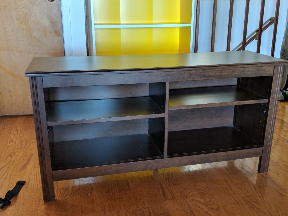 Brusali tv bench deals