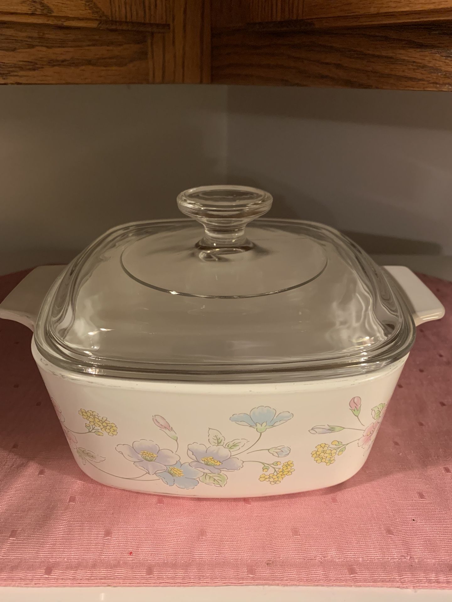 Corningware Pastel Bouquet Baking/Casserole Dish….mid 80’s…no chips/cracks…great condition!