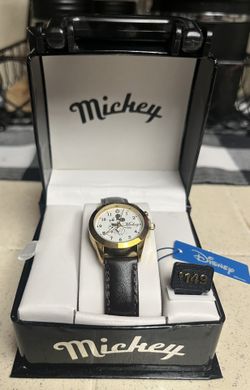 MICKEY MOUSE MUSICAL WATCH