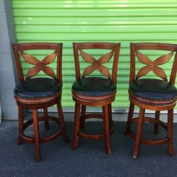 Swivel Bar Stools