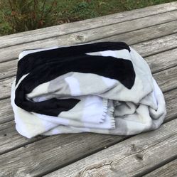 Victoria’s Secret Gray Camo blanket