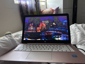 Pink HP Streaming Laptop