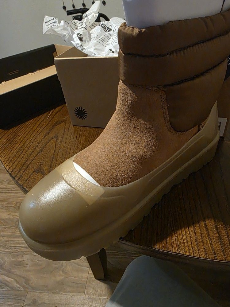 Mens uggs classic mini mod Size 11