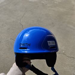 Smith Small Ski Helmet For Kids 4-7 Yo
