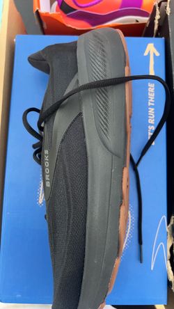 BROOKS REVEL 9 running shoes