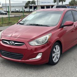 2012 Hyundai Accent