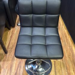 Black Adjustable Stool 