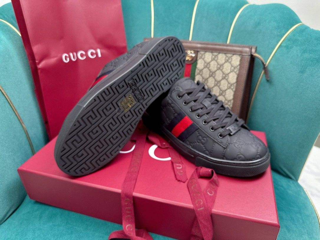 Gucci  Shoes